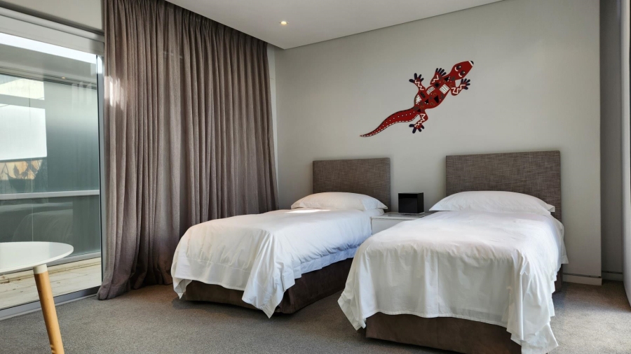 To Let 3 Bedroom Property for Rent in Gardens Western Cape